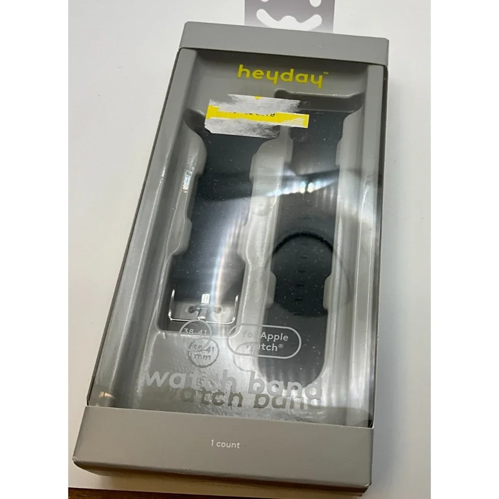 Heyday apple i watch band, new in original package 38-41mm, nice find